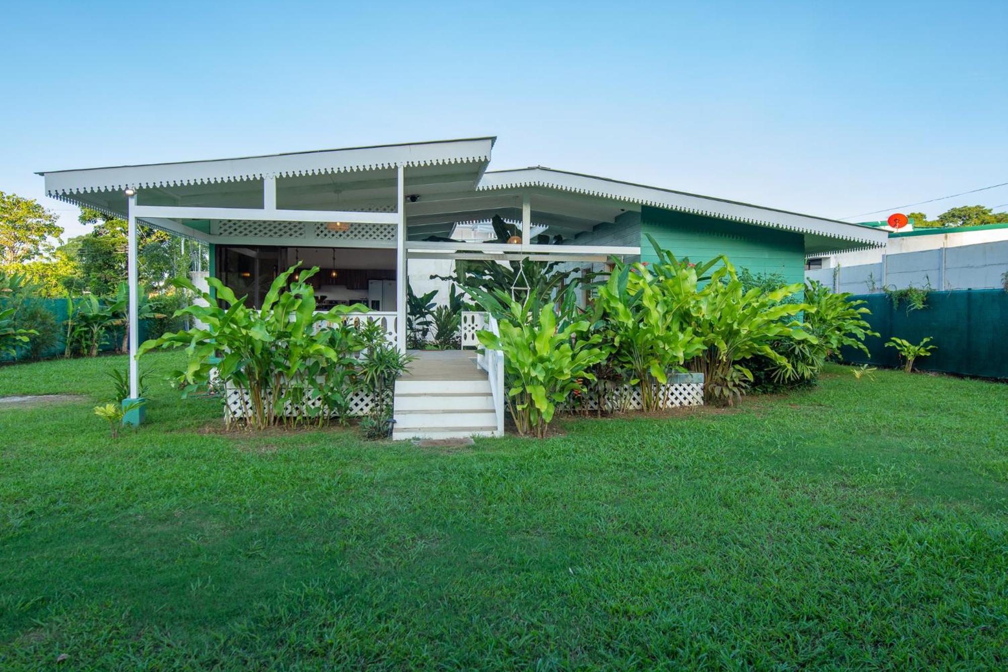 Namaitami Casa Hermosa Con Ac Y Piscina A Solo 650 Metros Del Parque Nacional Holiday home *