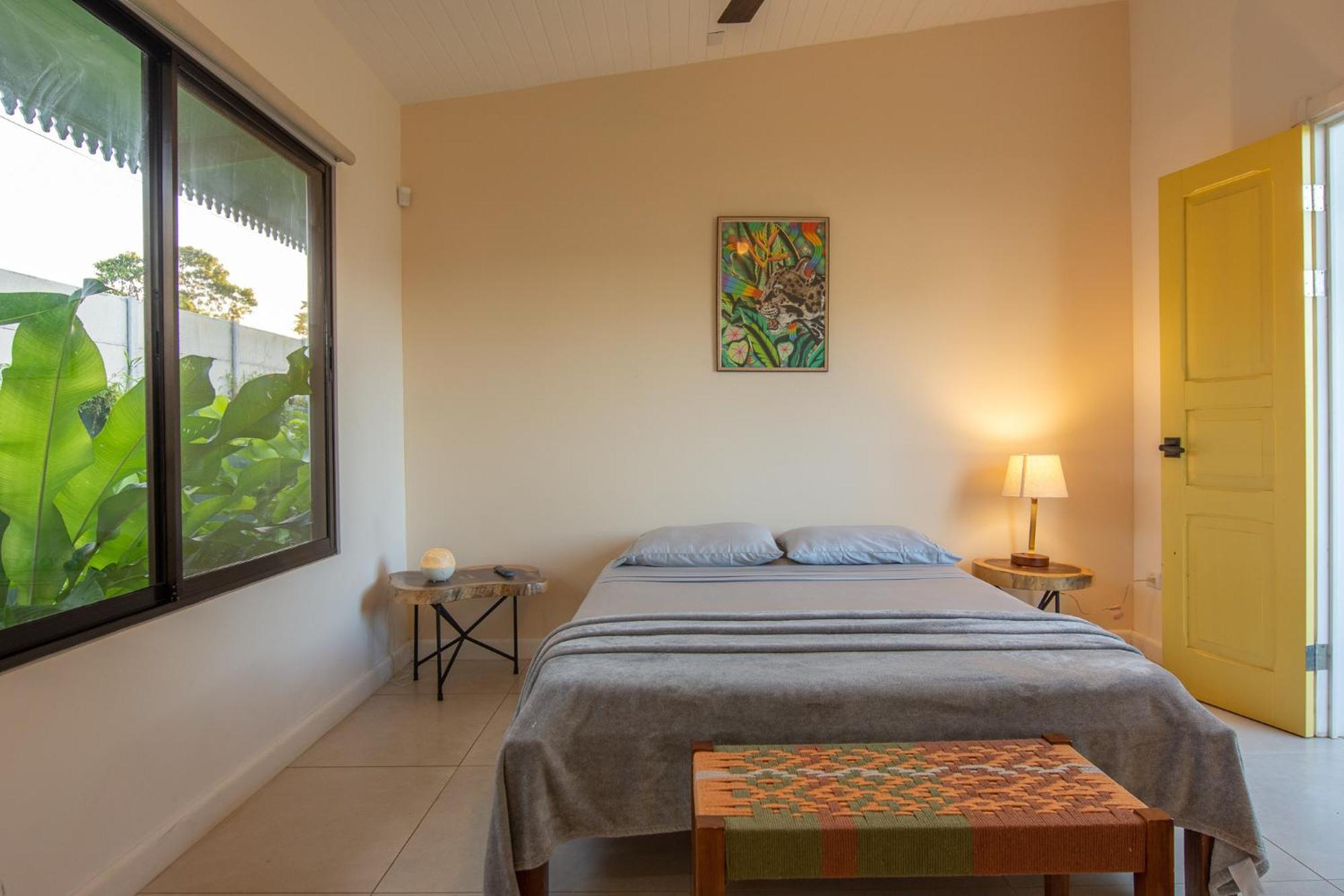 Namaitami Casa Hermosa Con Ac Y Piscina A Solo 650 Metros Del Parque Nacional Cahuita