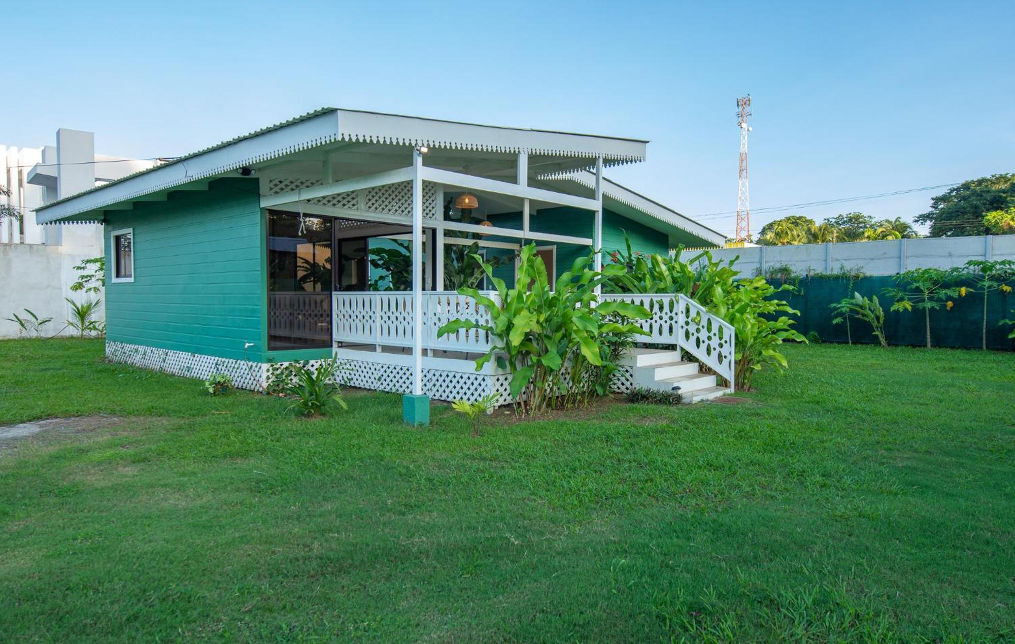 Namaitami Casa Hermosa Con Ac Y Piscina A Solo 650 Metros Del Parque Nacional
